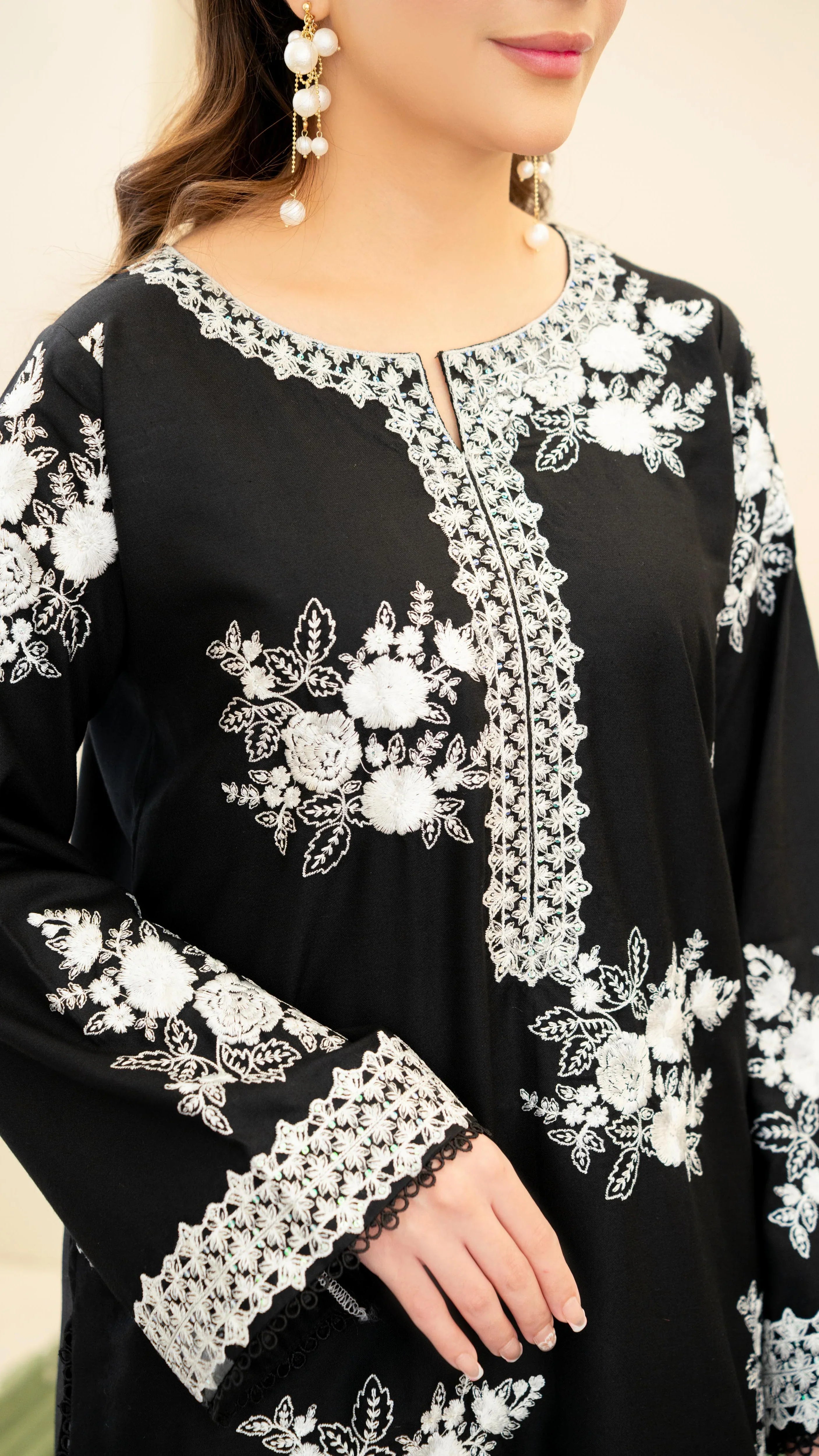 LaibaMir 3pc Embroidered Lawn